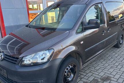 VW Caddy 221.000 km 4.999 &euro; Wernigerode 38855