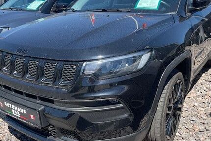 Jeep Compass 27.134 km 28.900 &euro; Villingen-Schwenningen 78052