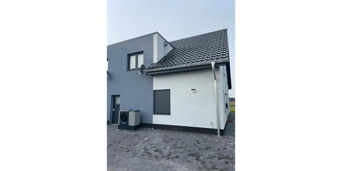 Moderne Doppelhaushälfte in Lessien zu vermieten 5 zimmer