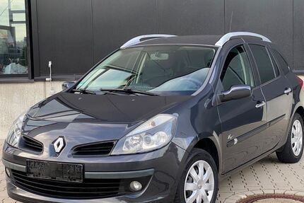 Renault Clio 148.000 km 2.200 &euro; Raesfeld 46348