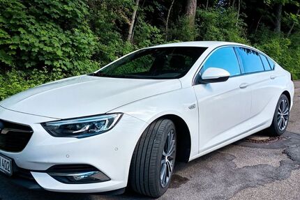Opel Insignia 148.500 km 10.390 &euro; Loßburg 72290