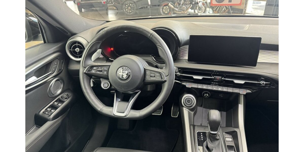 Alfa Romeo Tonale 1.5 VGT Veloce 48 V Hybrid LED 360° CAM 25.600 km 26.999 &euro; Lich 35423