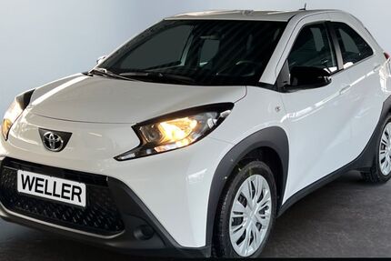 Toyota Aygo (X) 1.715 km 15.290 &euro; Leipzig 04347