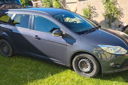 Ford Focus 228.000 km 2.100 &euro; Neustadt an der Orla 07806