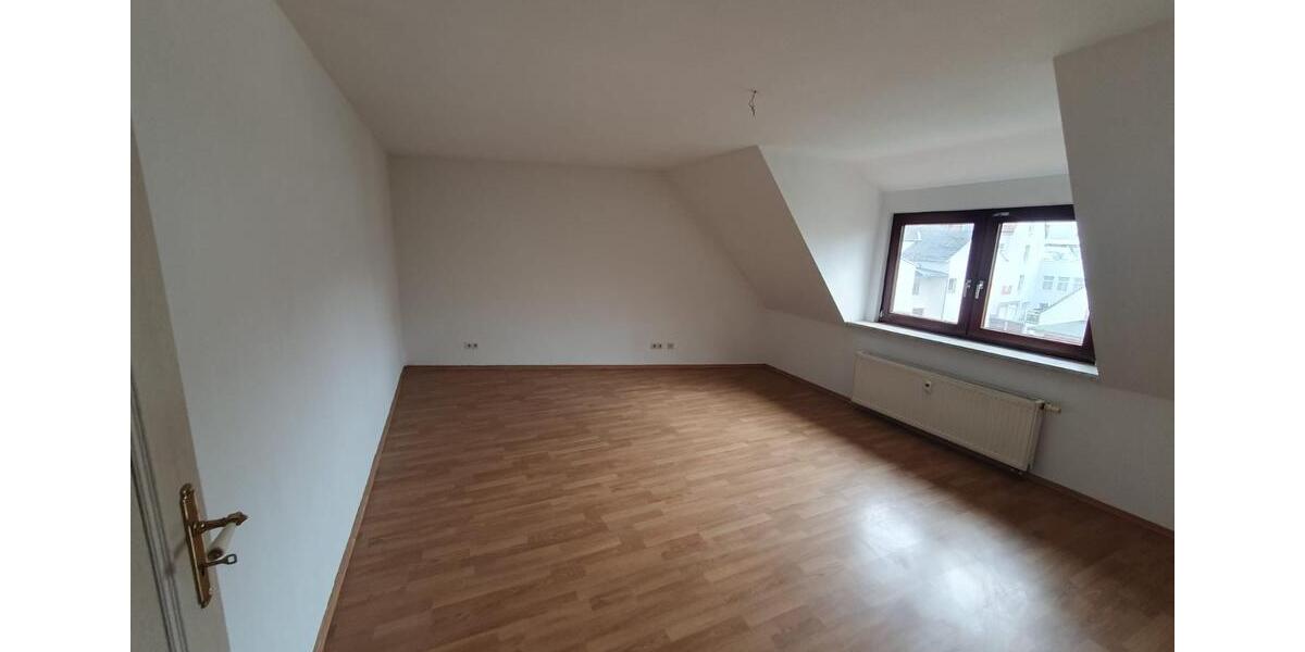 Maisonettenwohnung Querfurt - 4 Zimmer, 115 m&sup2;, 600&euro; | Angebot:26534920