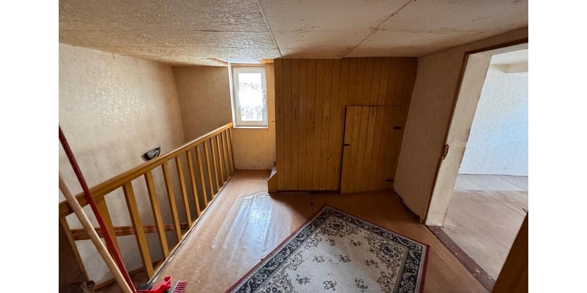 Bauernhaus, Landhaus Bad Langensalza - 4 Zimmer, 100 m&sup2;, 45.000&euro; | Angebot:26981133