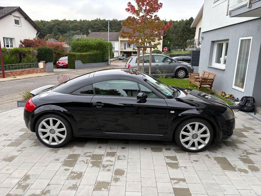 Audi TT 141.000 km 8.000 € Saarbrücken 66115