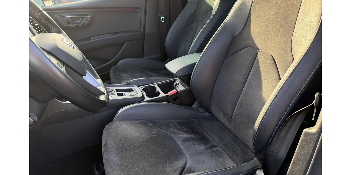 Seat Leon ST 1.4 Xcellence DSG/Panorama/LED 84.899 km 14.999 &euro; Frankfurt 60386