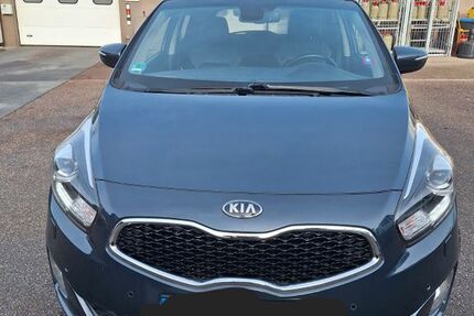 Kia Carens 172.000 km 10.500 &euro; Fellbach 70736
