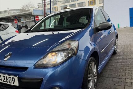 Renault Clio 145.000 km 3.500 &euro; Frankfurt am Main 60437