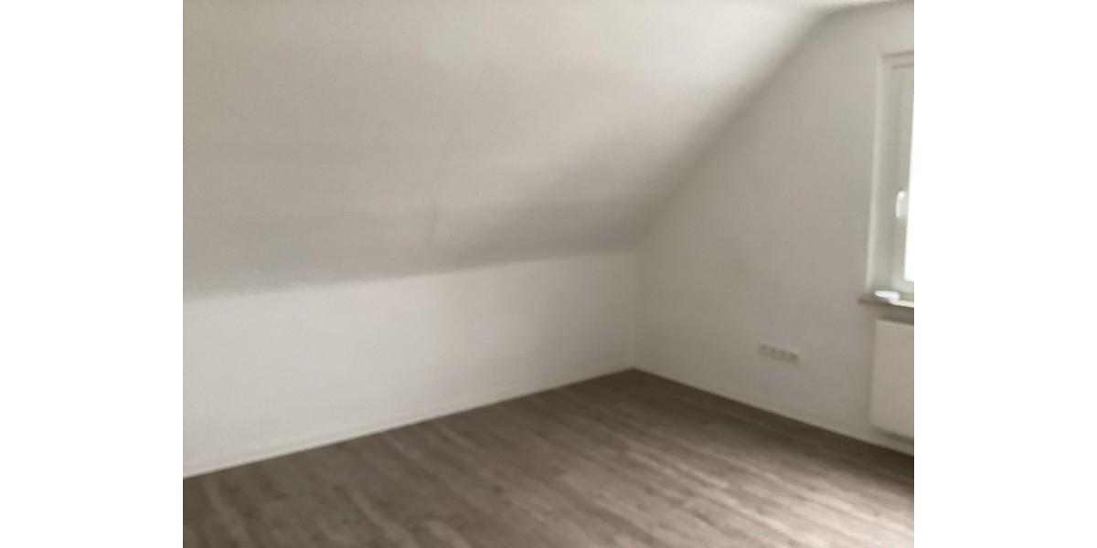 Dachgeschoßwohnung Barsinghausen - 2 Zimmer, 43 m&sup2;, 366&euro; | Angebot:25569900