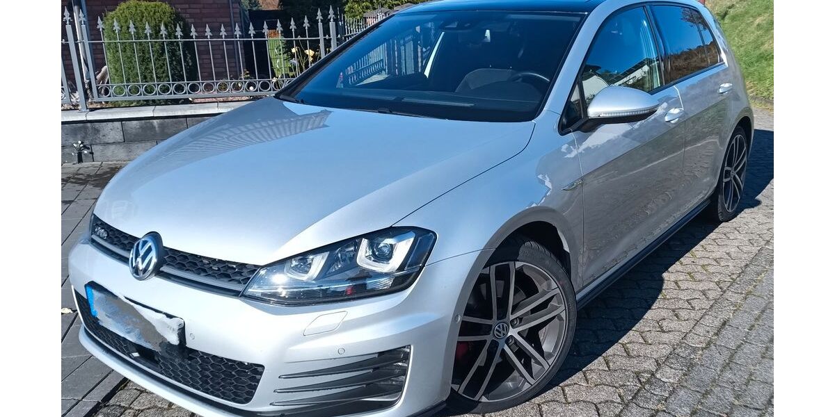 VW Golf 196.000 km 14.000 &euro; Troisdorf 53842