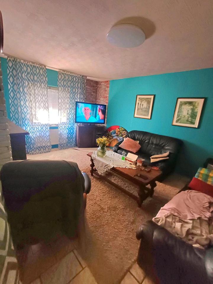 Einfamilienhaus in Baal, 4 Zimmer+ brandneue Heizungsanlage