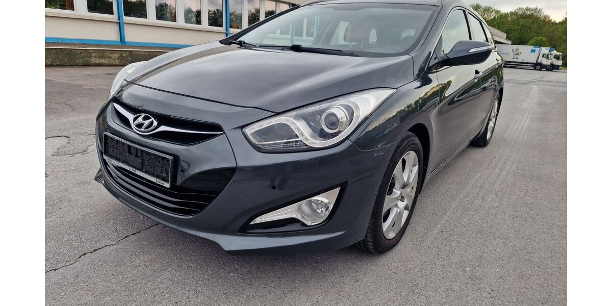 Hyundai i40 184.985 km 4.990 &euro; Soest 59494