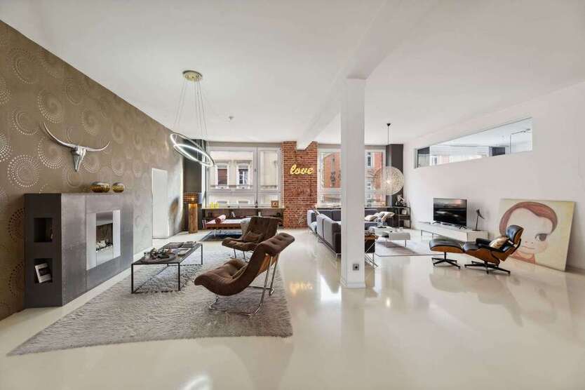 Wohnung zum Kaufen in Nürnberg 1.100.000 € 251.2 m²