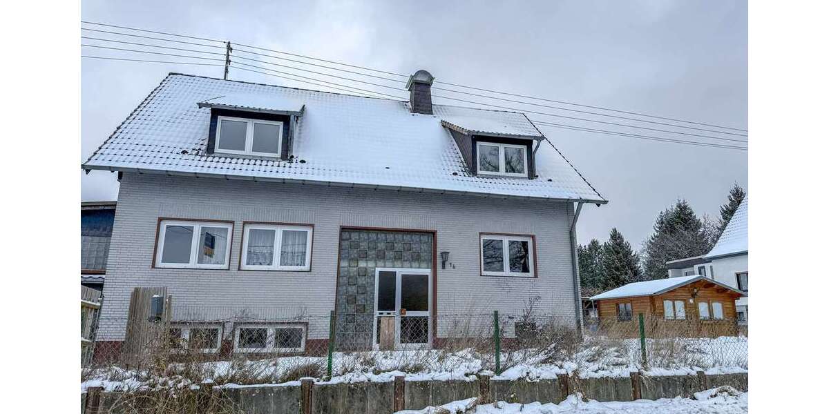 Haus zum Kaufen in Windeck 189.000 € 168 m² 6 zimmer