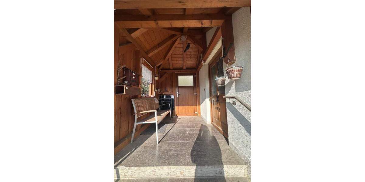 Mehrfamilienhaus, Wohnhaus Ippesheim Herrnberchtheim - 8 Zimmer, 189 m&sup2;, 285.000&euro; | Angebot:25772226