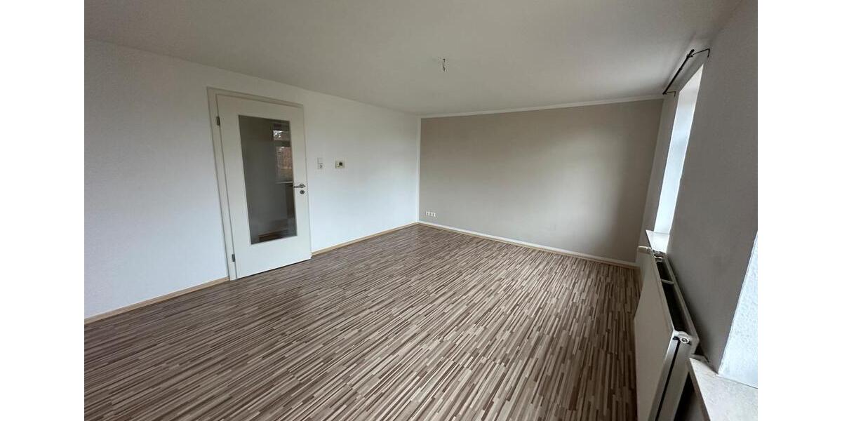 Dachgeschoßwohnung Burgdorf - 3 Zimmer, 65 m&sup2;, 129.000&euro; | Angebot:26348096