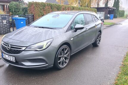 Opel Astra 109.000 km 9.490 &euro; Berlin 13469