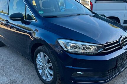 VW Touran 265.000 km 10.413 &euro; Rastatt 76437