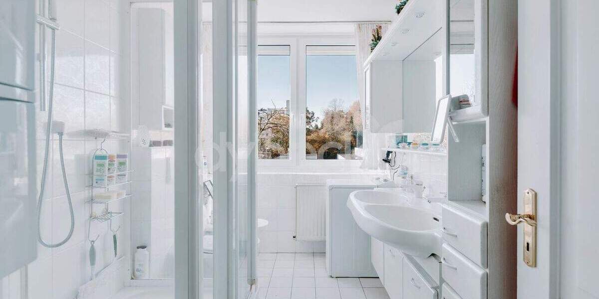 Etagenwohnung Lüneburg Weststadt - 3 Zimmer, 94 m&sup2;, 255.000&euro; | Angebot:25820726