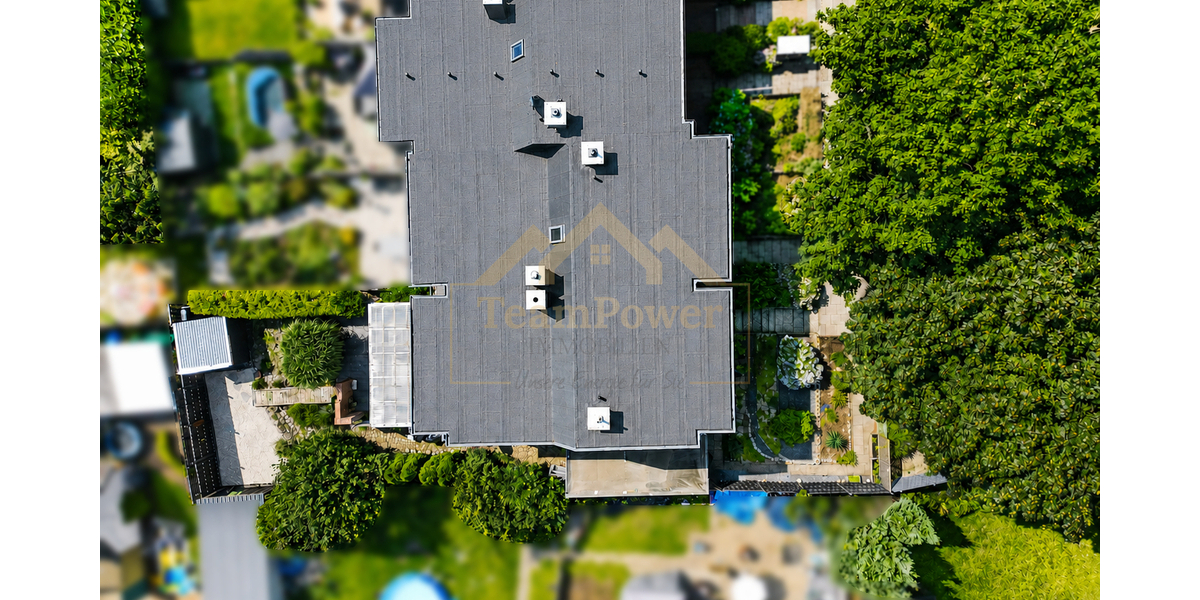 Modernisiertes Platzwunder im Split-Level-Stil – ideal für Familien - Reihenendhaus Kellinghusen | Angebot:27191369