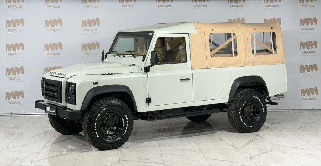 Land Rover Defender 52.300 km 119.999 € Münsing 82541