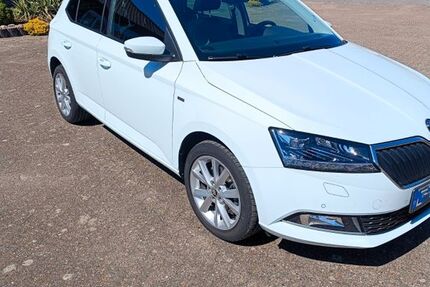 Skoda Fabia 49.000 km 13.900 &euro; Börger 26904