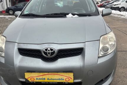 Toyota Auris 144.385 km 3.300 &euro; Kamenz 01917