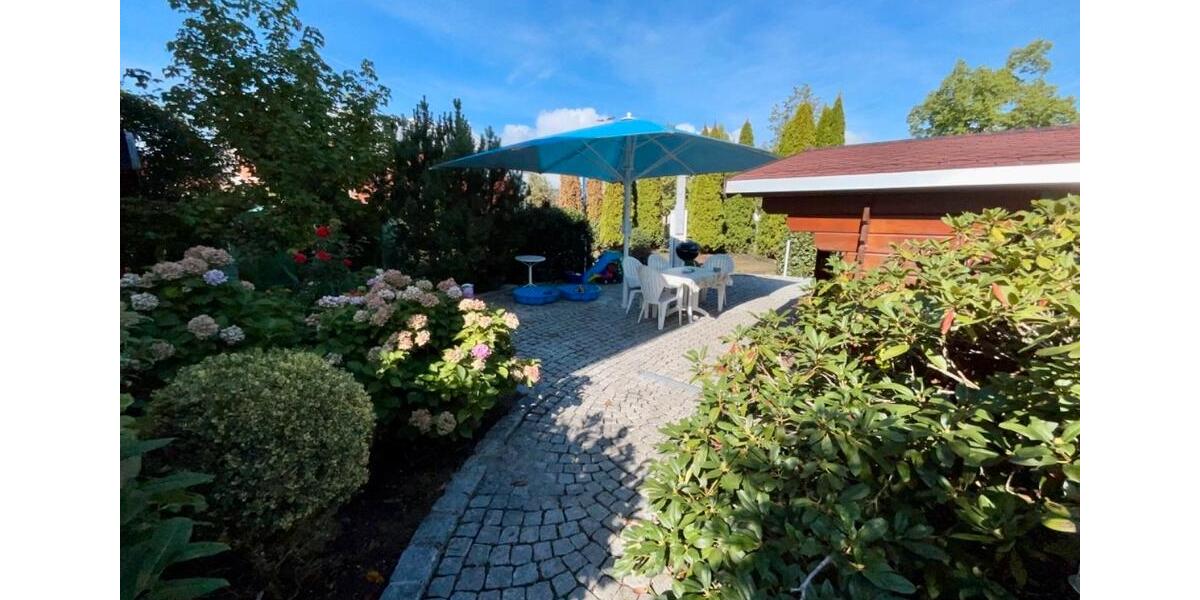 Einfamilienhaus Neustadt bei Coburg - 8 Zimmer, 235 m&sup2;, 1.550&euro; | Angebot:26480767