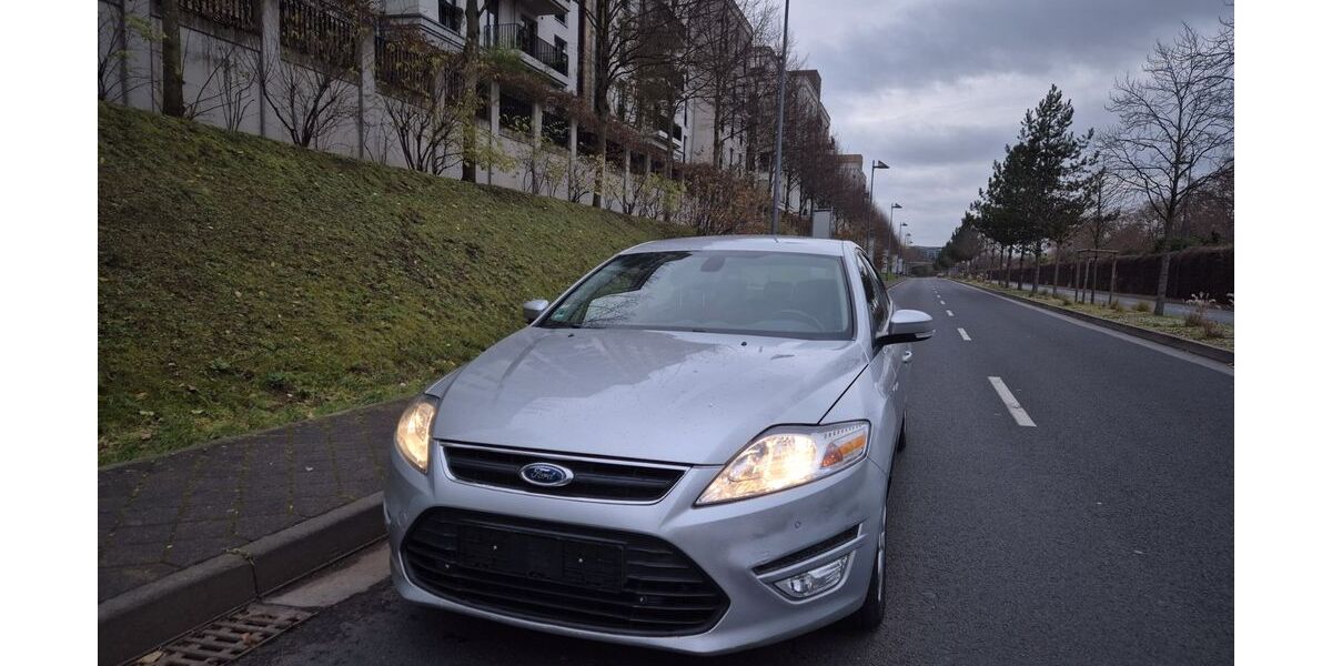 Ford Mondeo 122.747 km 5.000 € Frankfurt am Main 60486