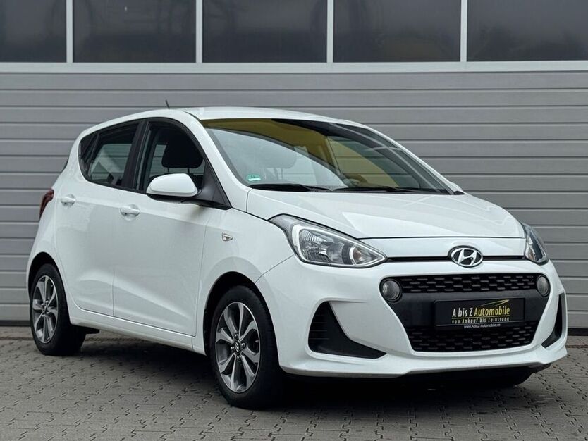 i10