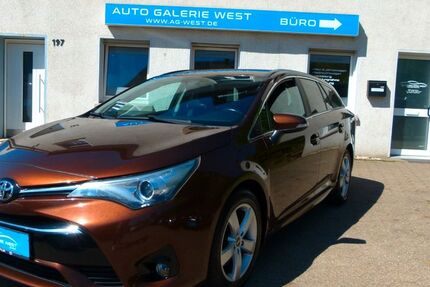 Toyota Avensis 187.464 km 7.990 &euro; Bochum 44809