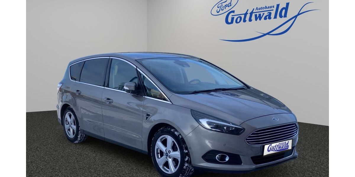 Ford S-Max 100.295 km 17.490 &euro; Luckenwalde 14943