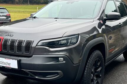Jeep Cherokee 83.263 km 25.490 &euro; Schwäbisch Gmünd 73527