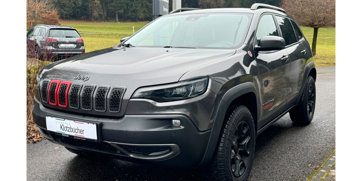 Jeep Cherokee 83.263 km 25.490 &euro; Schwäbisch Gmünd 73527
