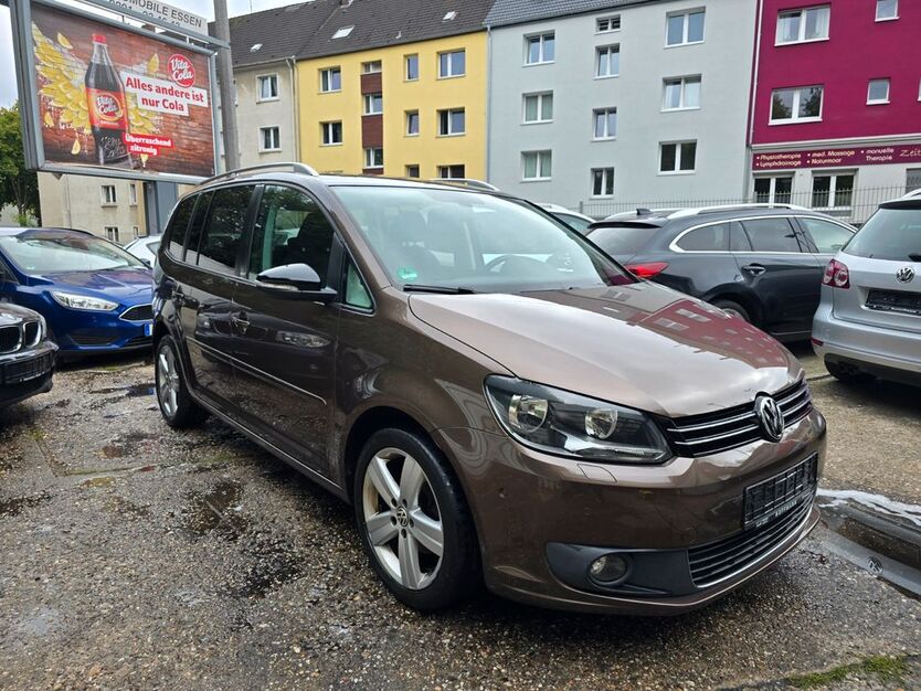 VW Touran 198.000 km 6.400 € Essen 45144