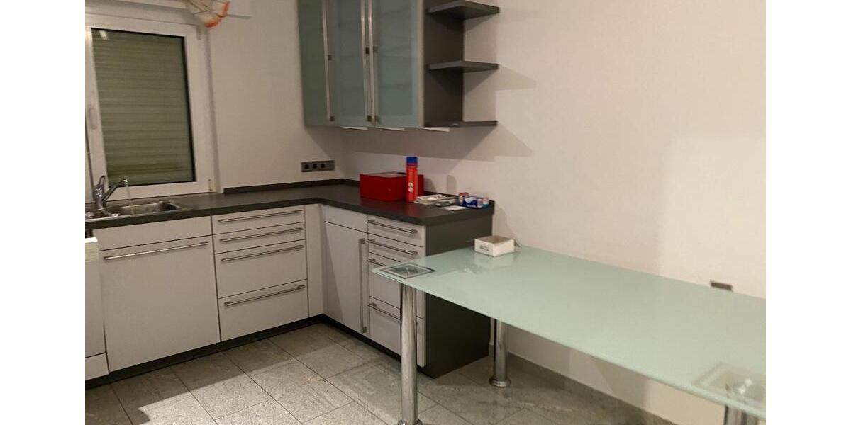 Etagenwohnung Sundern (Sauerland) - 1 Zimmer, 70 m&sup2;, 680&euro; | Angebot:26250306