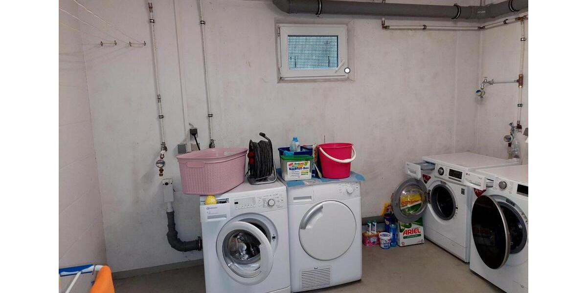 Dachgeschoßwohnung Erfurt Hochheim - 3 Zimmer, 78 m&sup2;, 890&euro; | Angebot:26354149