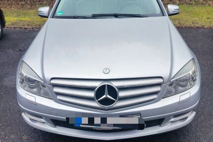 Mercedes-Benz 200 130.000 km 9.000 &euro; Offenau 74254