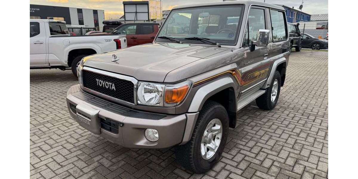 Toyota Land Cruiser 19.449 km 59.980 &euro; Rheinbach 53359