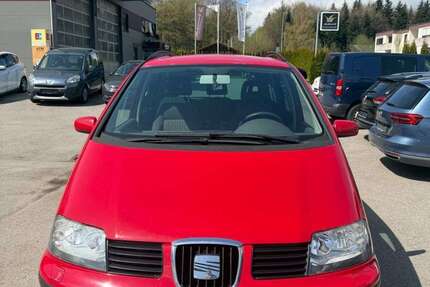Seat Alhambra 371.000 km 1.200 &euro; Traunstein 83278