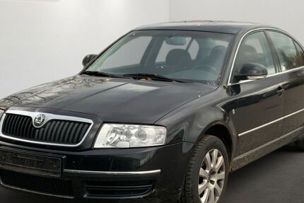 Skoda Superb 179.579 km 2.199 € Brehna 06796