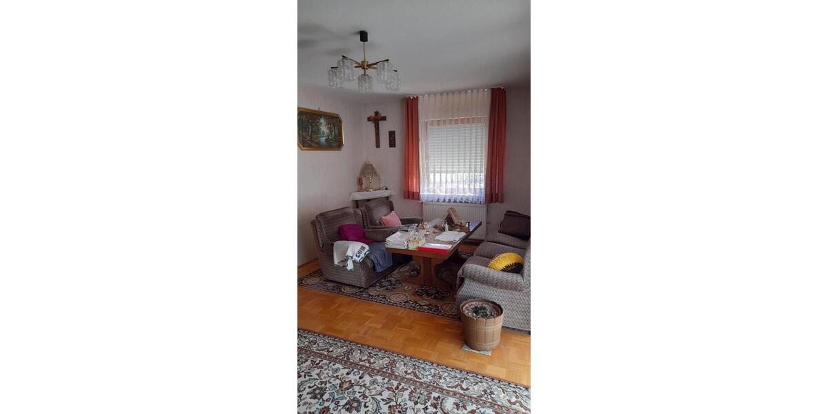 Einfamilienhaus Sigmaringen - 4 Zimmer, 120 m&sup2;, 320.000&euro; | Angebot:27033461
