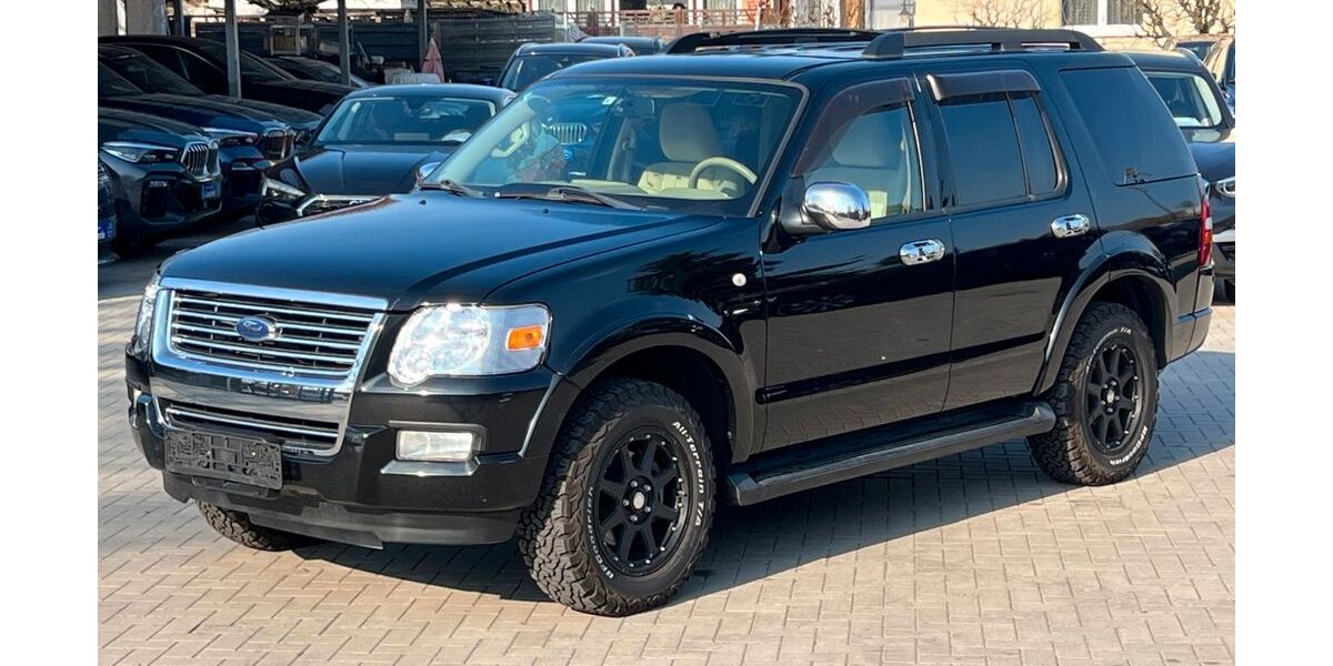 Ford Explorer 92.167 km 12.450 &euro; Schönefeld 12529