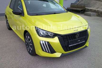 Peugeot 208 10.500 km 15.450 &euro; Ursberg-Bayersried 86513