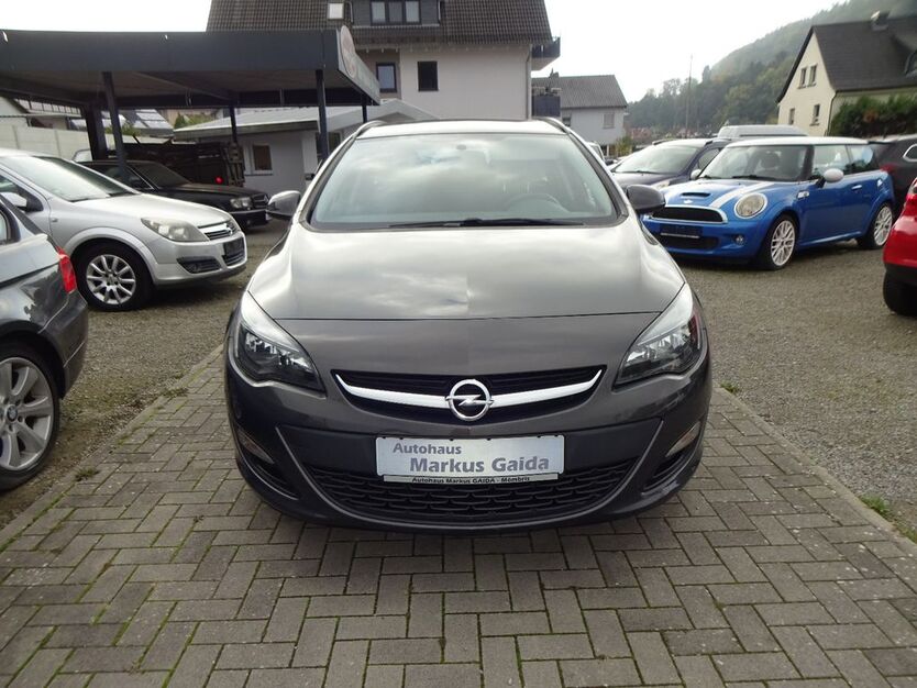 Opel Astra 158.000 km 5.950 € Mömbris 63776