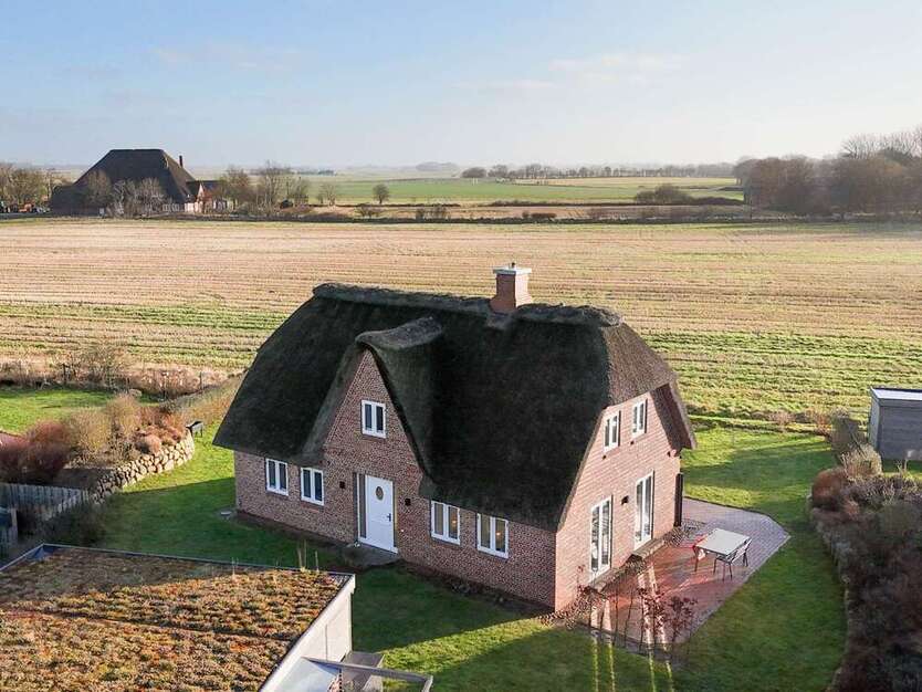 Haus zum Kaufen in Sankt Peter-Ording 1.350.000 € 123.44 m²