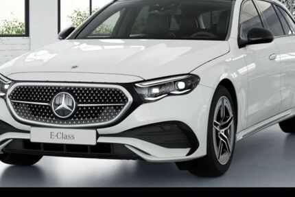Mercedes-Benz E 220 9.900 km 64.500 € Hamburg 22047