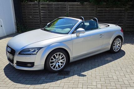 Audi TT 180.793 km 7.100 &euro; Oberhausen 46147